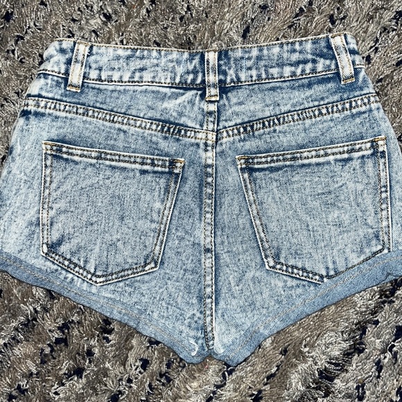 Bullhead Jean Shorts - Picture 6 of 6